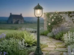 Wegeleuchte PARMA Gartenlaterne im Landhausstil, Grün Höhe 118cm
